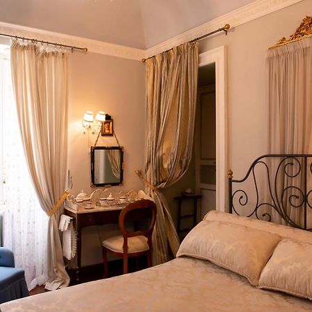 Casa Isabella B&B Рокка-Сан-Джованни Экстерьер фото
