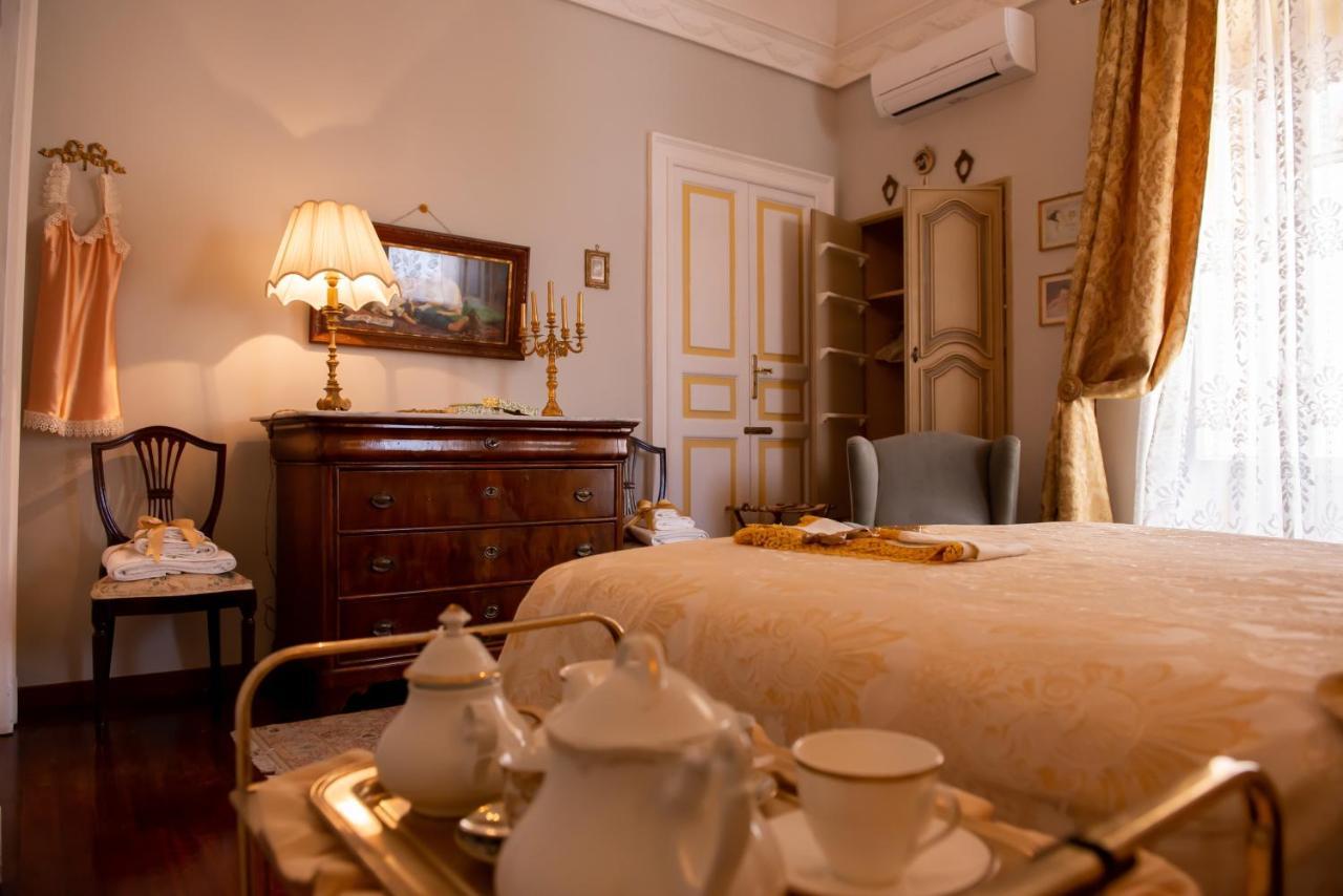 Casa Isabella B&B Рокка-Сан-Джованни Экстерьер фото