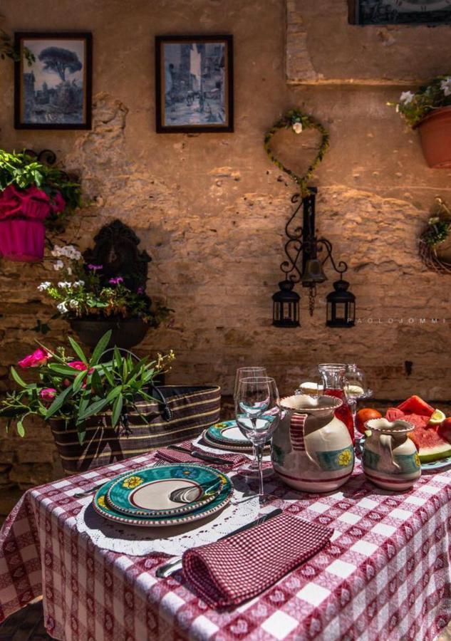Casa Isabella B&B Рокка-Сан-Джованни Экстерьер фото
